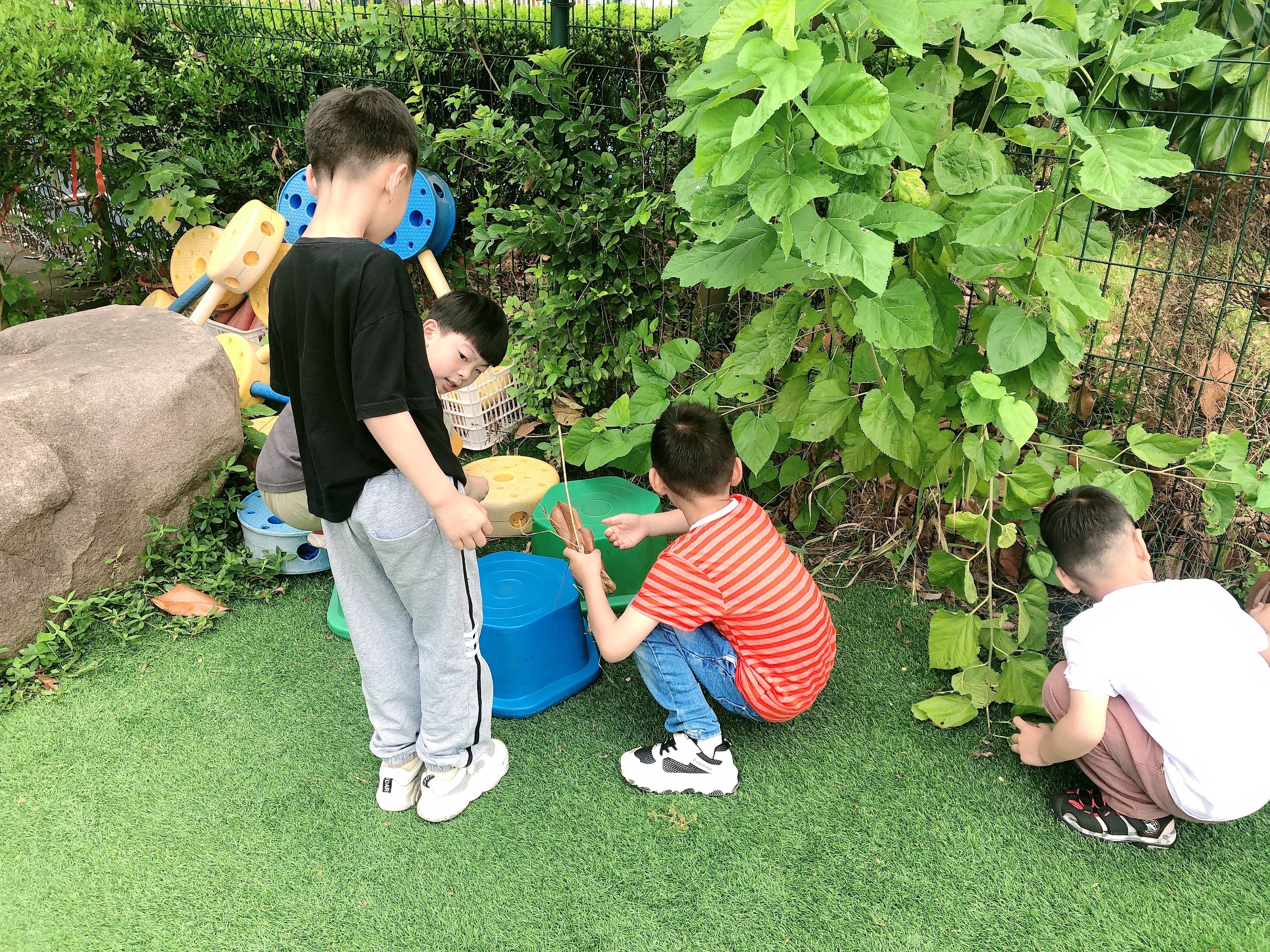 云南省市场监管部门：三级联动 坚决守住学生校服质量安全底线